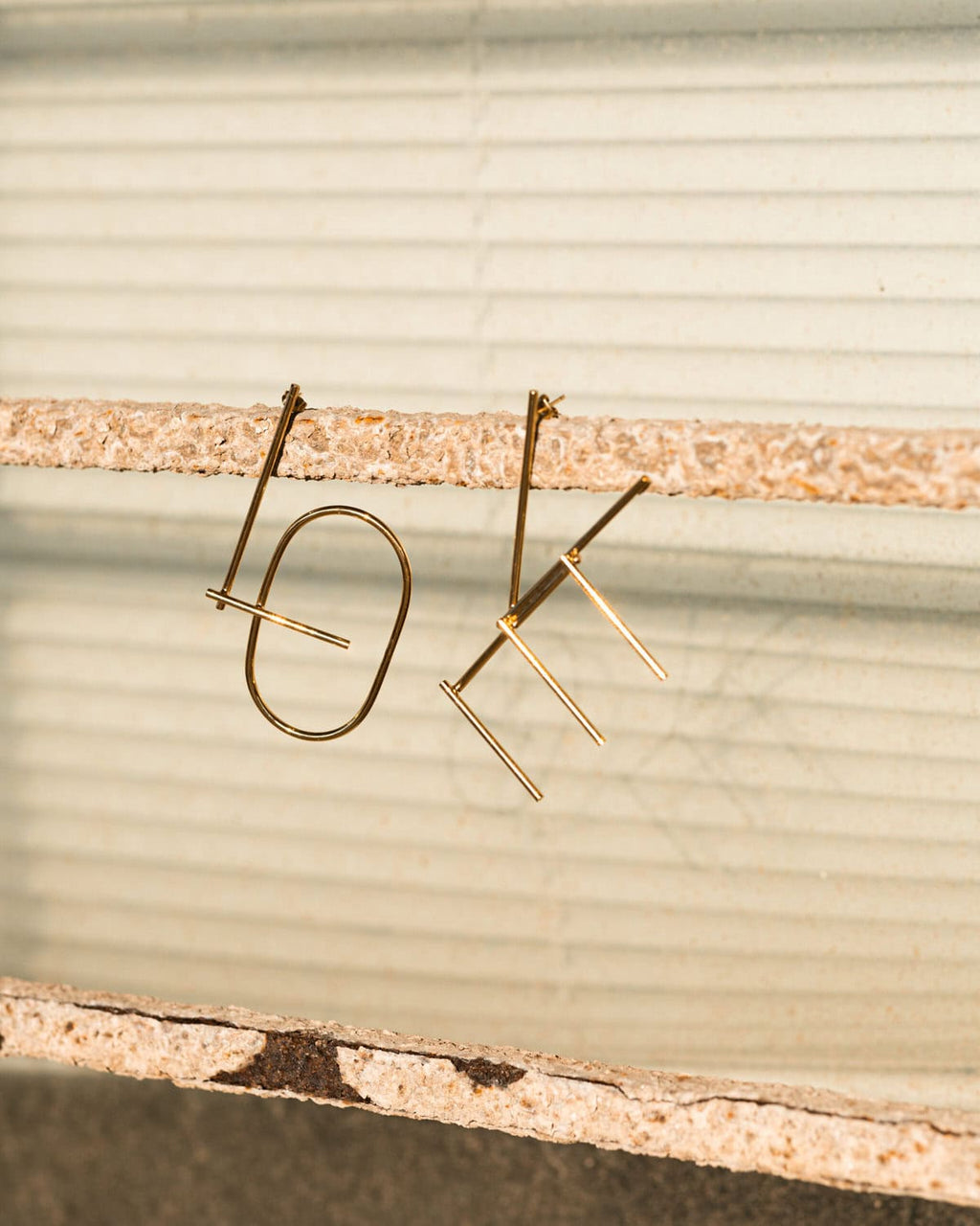 LO VE Earrings