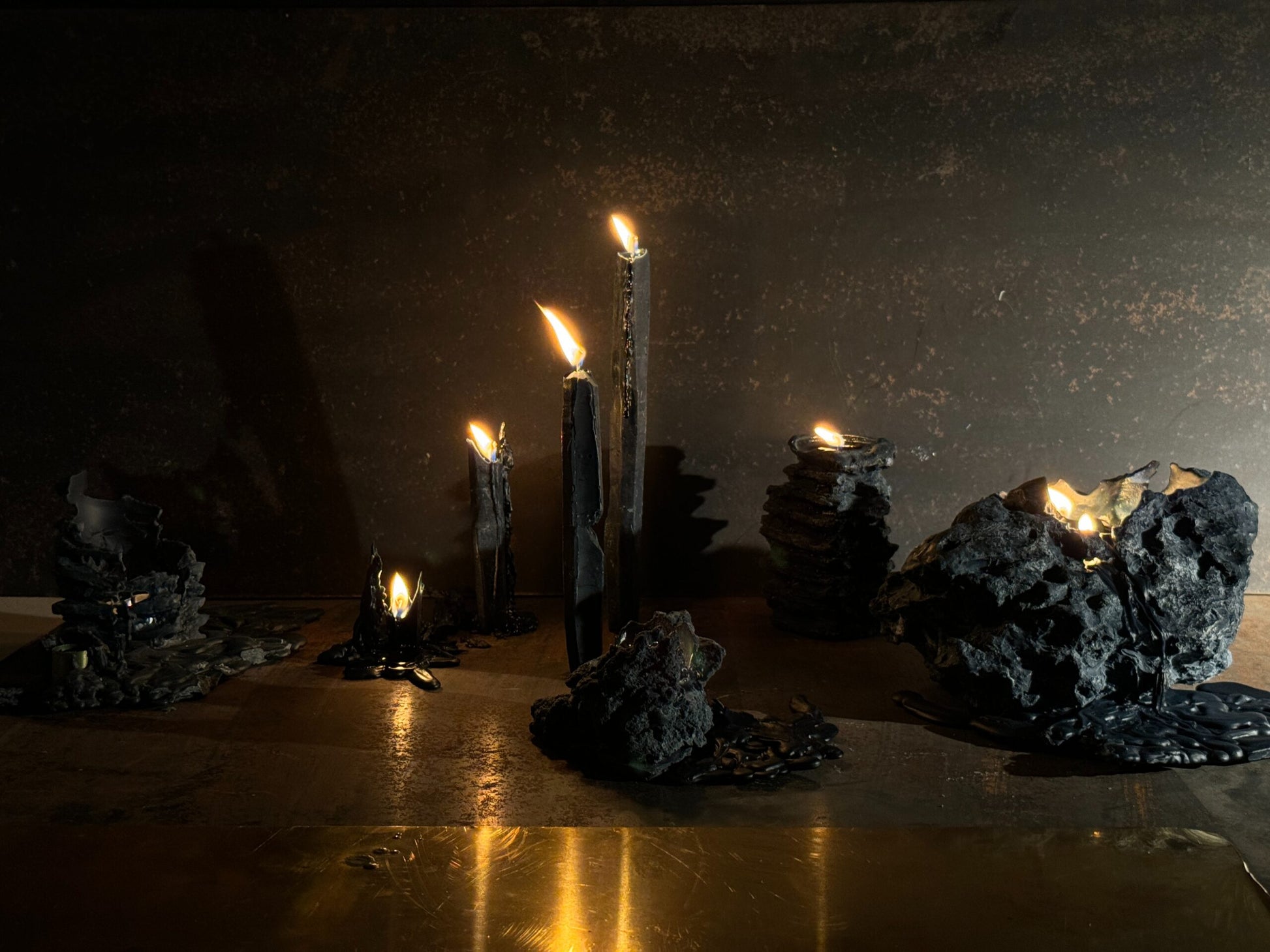 Tephra-Blackl Beeswax Candle