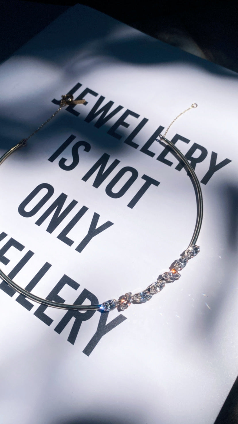 Crystal drops Choker Necklace