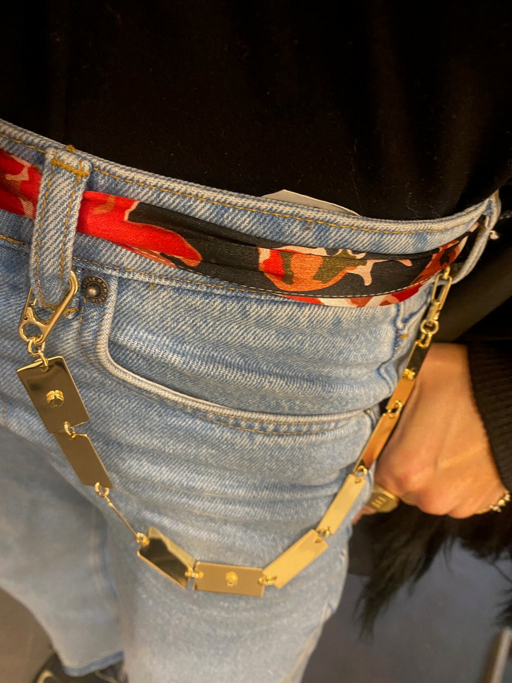 Form Pant Chain