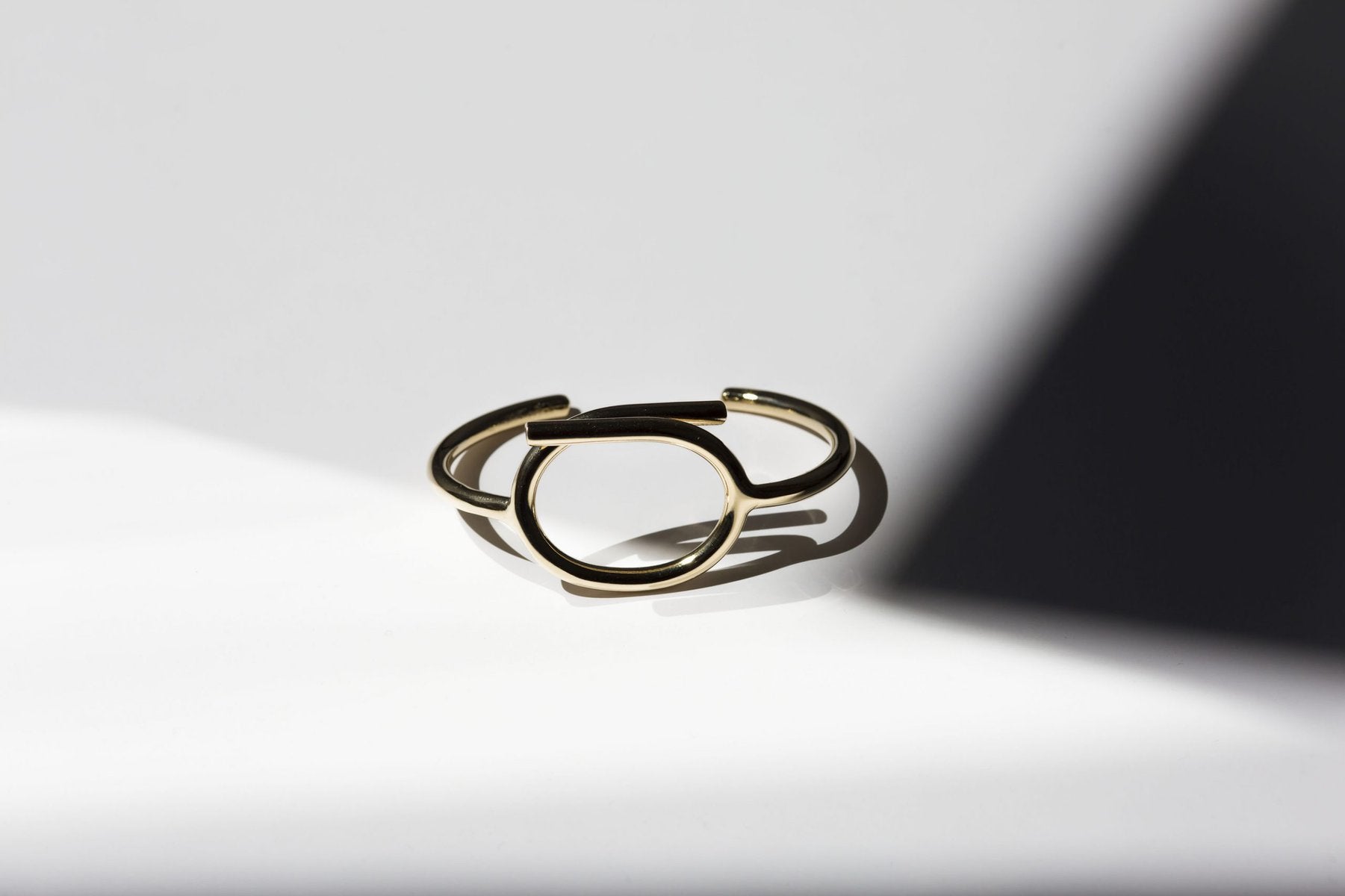The open Chain link bracelet