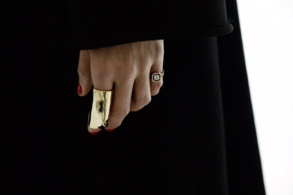 Dented knuckle Ring - statement ring by Noritamy
