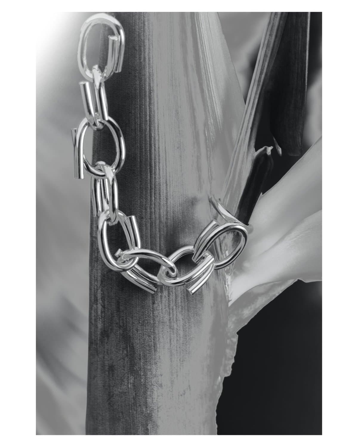 Little Links Ear Cuff