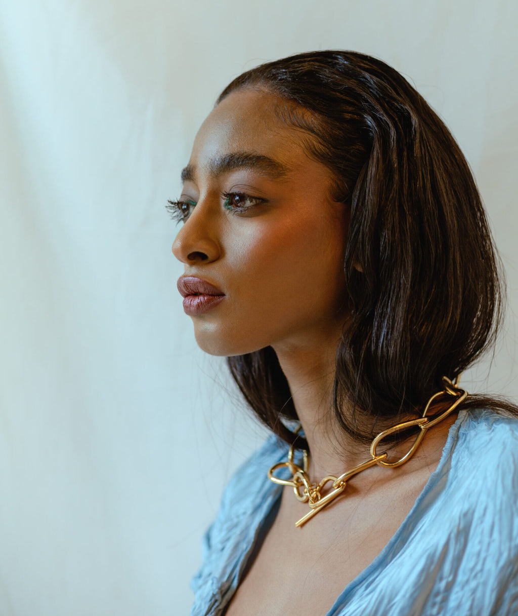 Drop Links Choker