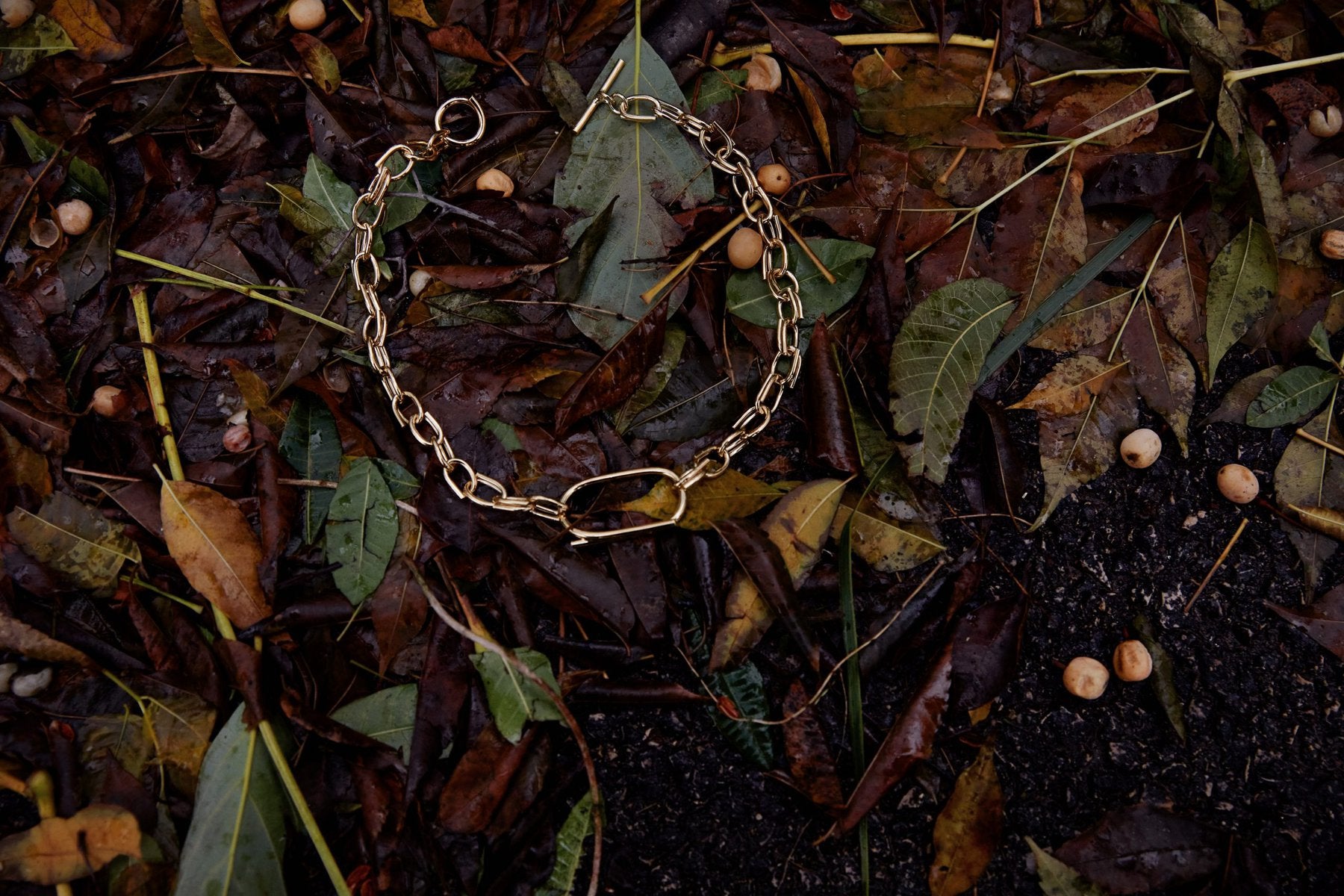 The Small Links Large Link Choker