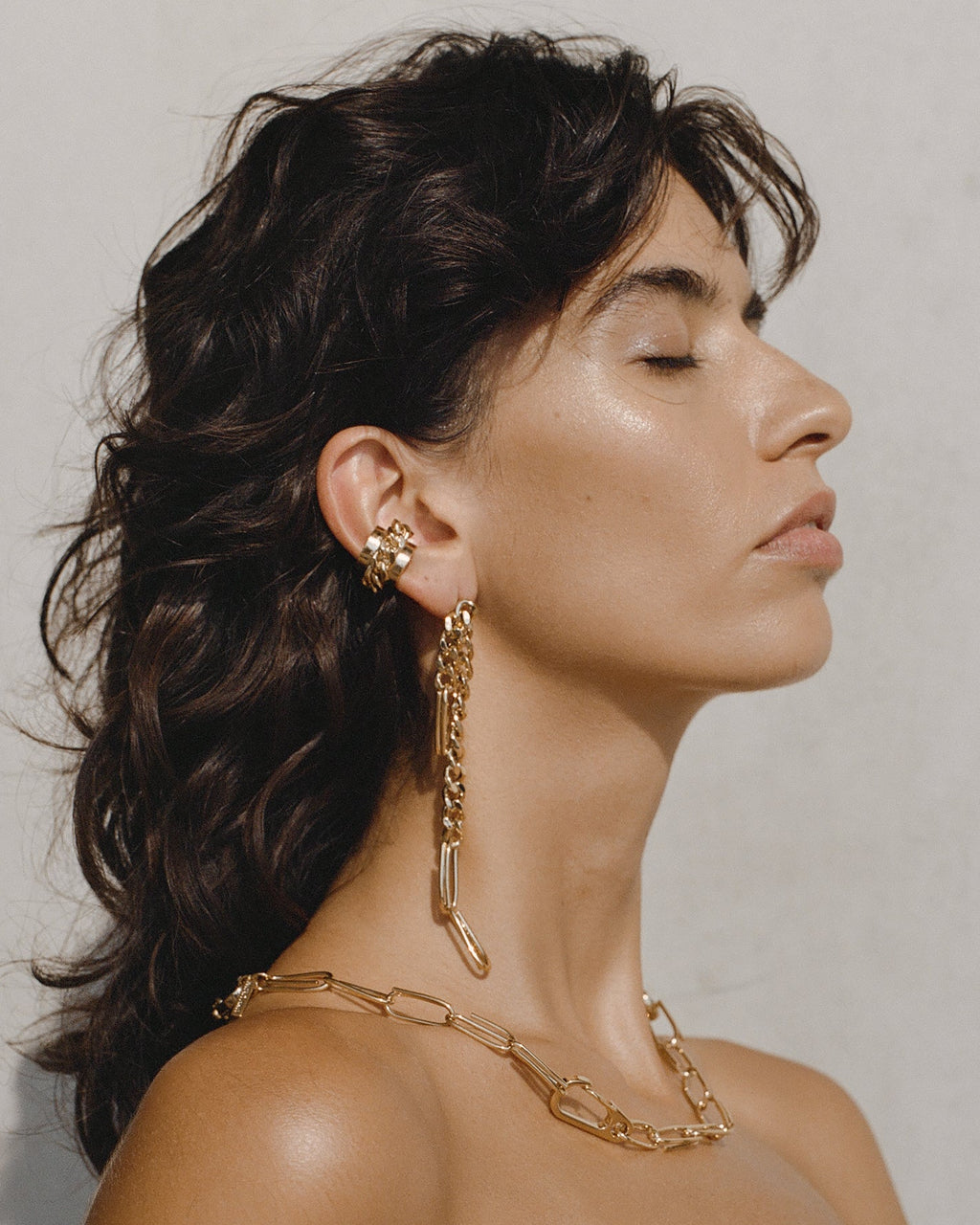 V Cuban Links Earring (single)