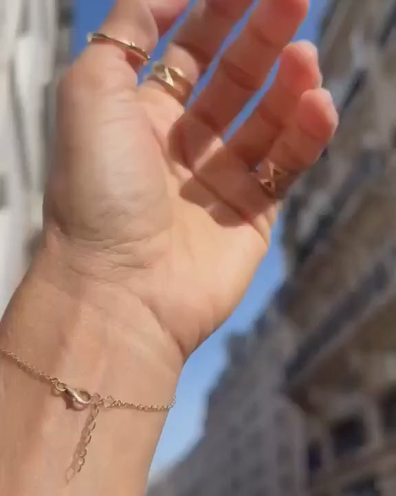 Aura 14K Hand Chain
