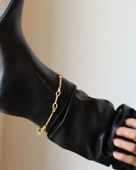 Linked Theory Boot Necklace